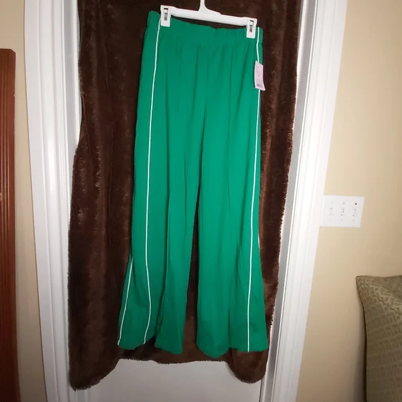 💢SALE.SALE💢Emerald green Wild Fable track pants - Picture 2 of 7